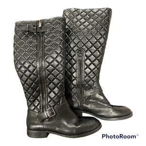 Arturo Chiang Black Leather Quilted Riding Boots.  Excellent condition. Sz 7
